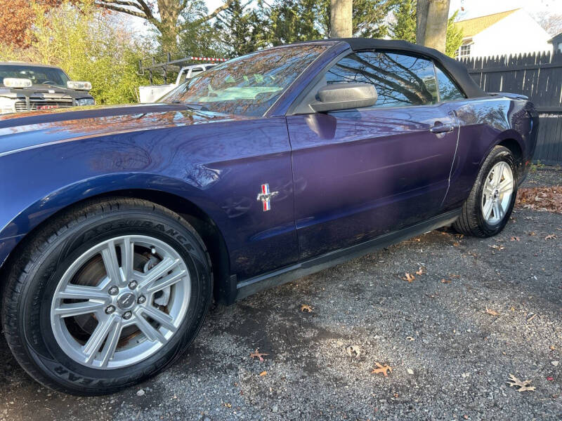 2011 Ford Mustang V6