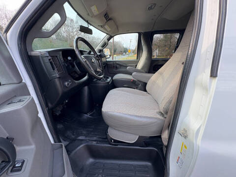 2018 Chevrolet Express LT 3500