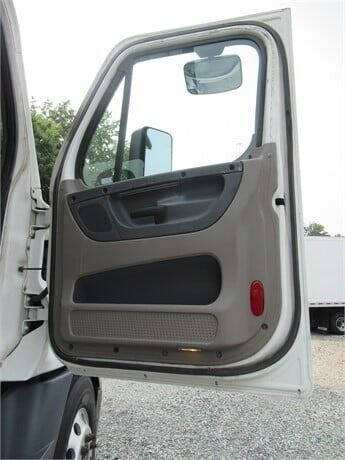 2014 Freightliner Cascadia