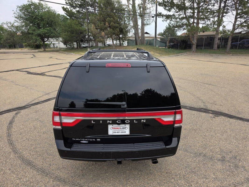 2017 Lincoln Navigator L Select