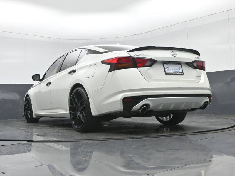 2020 Nissan Altima 2.0 Platinum