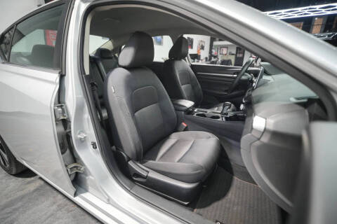 2021 Nissan Altima 2.5 SV