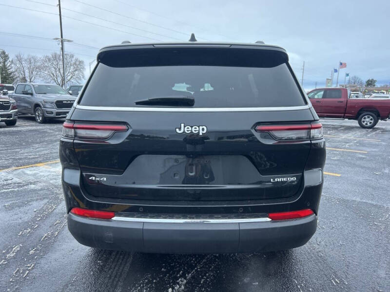 2024 Jeep Grand Cherokee L Laredo