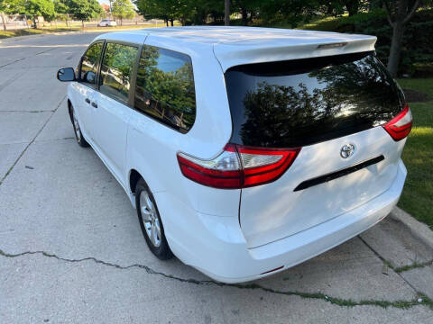 2015 Toyota Sienna L 7-Passenger