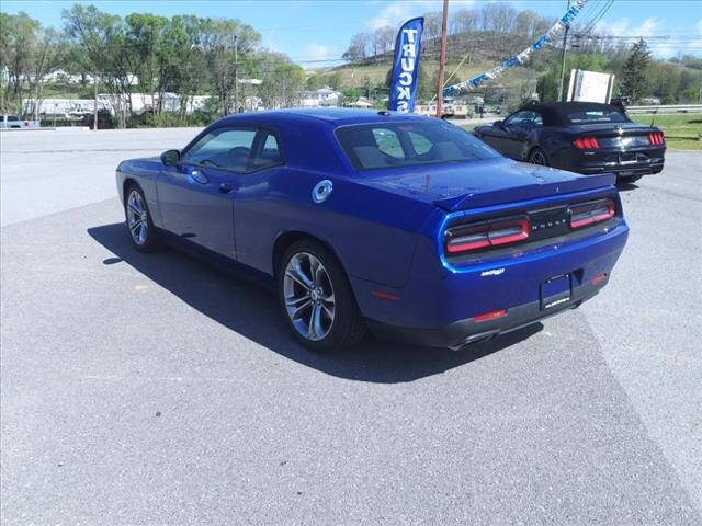 2022 Dodge Challenger for sale at Auto Energy in Lebanon, VA