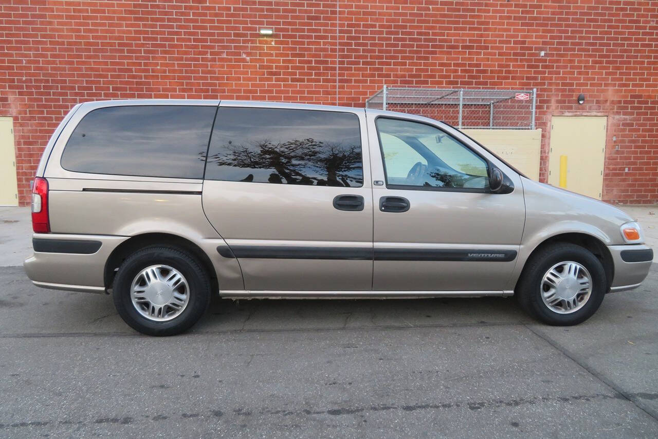 2000 Chevrolet Venture for sale at The Car Vendor LLC in Bellflower, CA