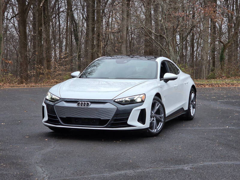 2022 Audi e-tron GT quattro Premium Plus