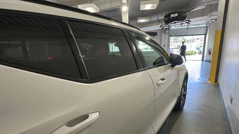 2026 Volvo XC40 B5 Plus