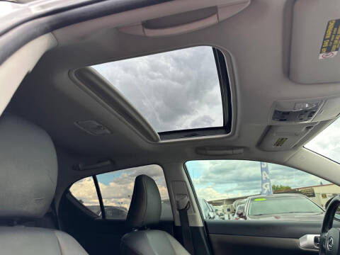 2012 Lexus CT 200h Premium