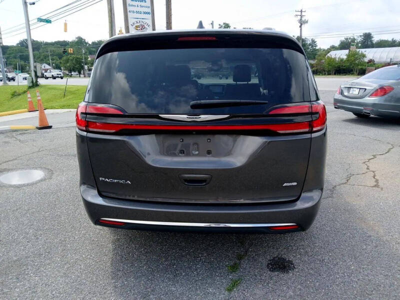 2021 Chrysler Pacifica Touring L