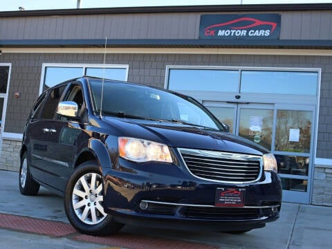 2012 Chrysler Town and Country for sale at CK MOTOR CARS in Elgin IL