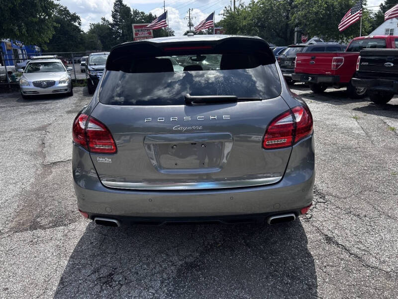 2013 Porsche Cayenne