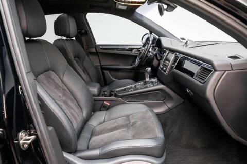 2016 Porsche Macan S