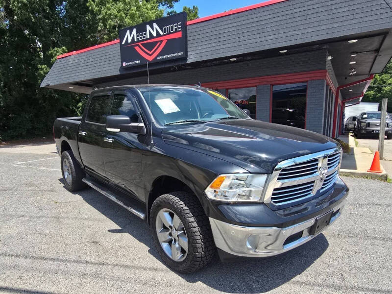 2016 RAM 1500 SLT