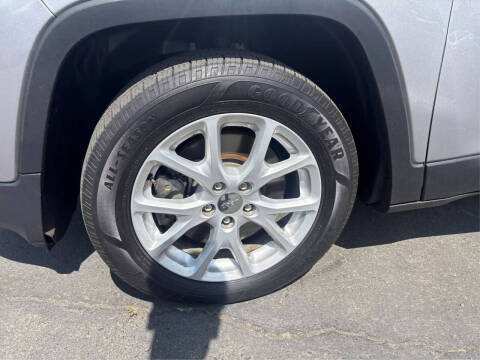 2018 Jeep Cherokee Latitude Plus