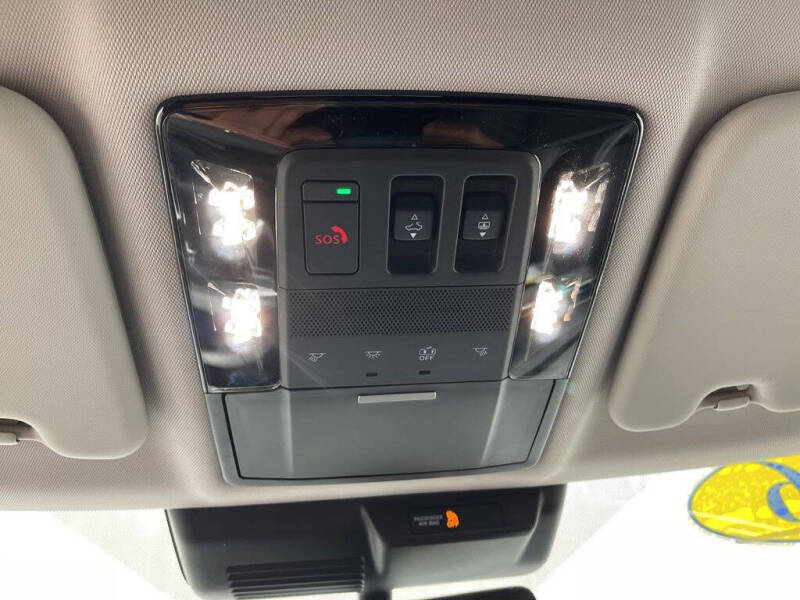 2026 Mitsubishi Outlander PHEV SEL