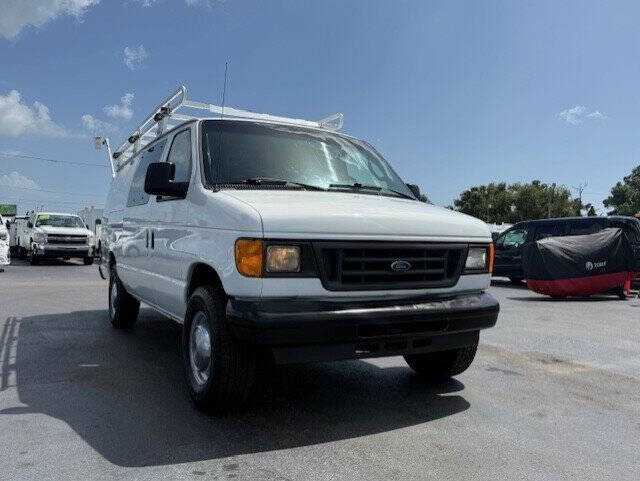 2006 Ford E-Series E-350 SD