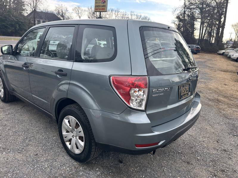 2010 Subaru Forester X photo 10