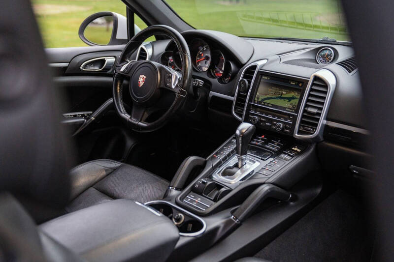 2013 Porsche Cayenne S