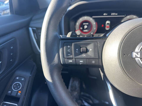 2024 Nissan Rogue SL