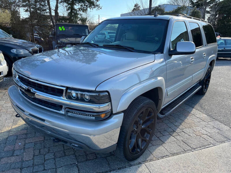 2006 Chevrolet Suburban for sale at Precision Auto Sales of New York in Farmingdale NY