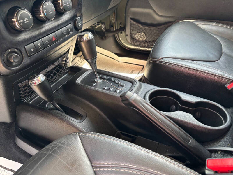 2015 Jeep Wrangler Unlimited Sahara