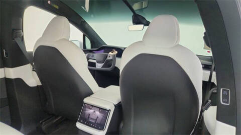 2024 Tesla Model X Plaid