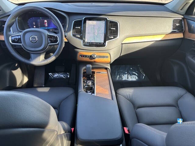 2024 Volvo XC90 Recharge 10