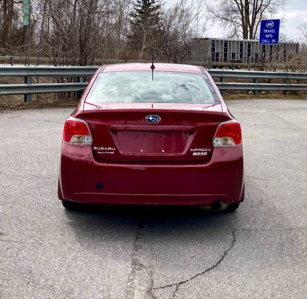 2014 Subaru Impreza 2.0i Premium