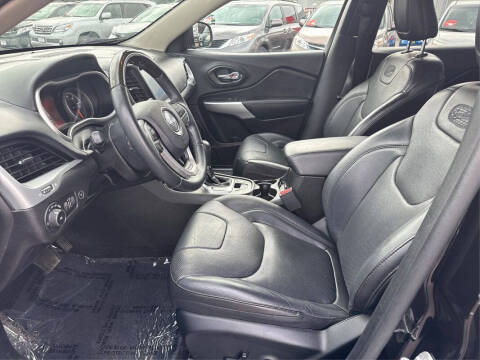 2018 Jeep Cherokee Overland