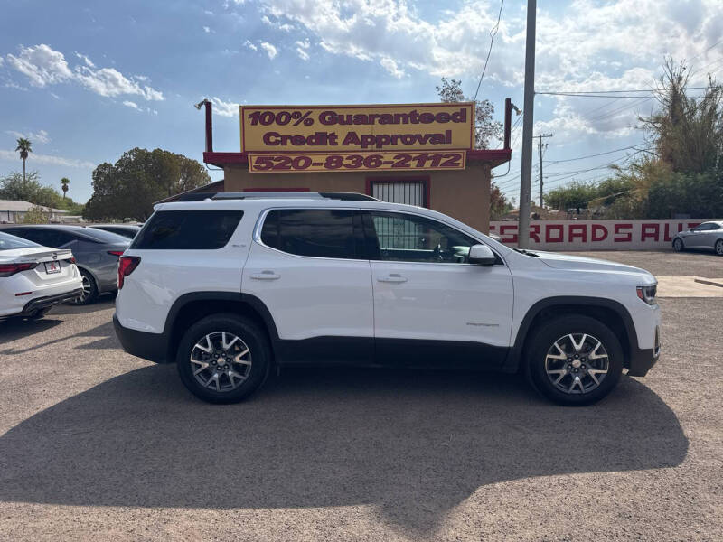 2023 GMC Acadia SLT's photo