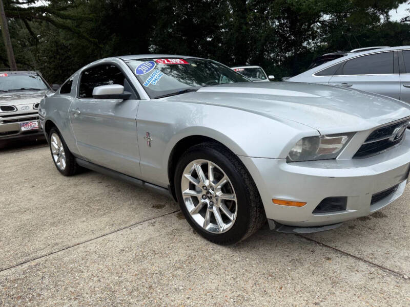 2010 Ford Mustang V6