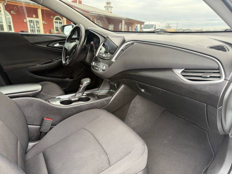 2021 Chevrolet Malibu RS