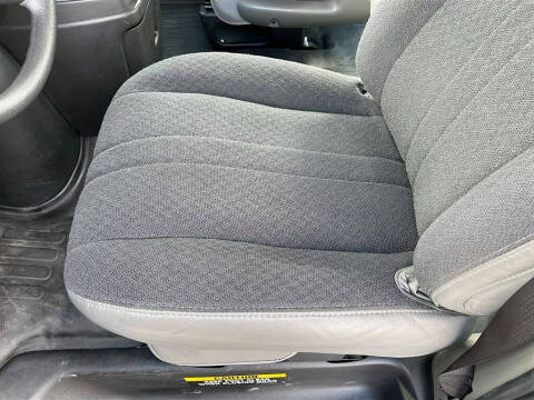 2024 GMC Savana 2500