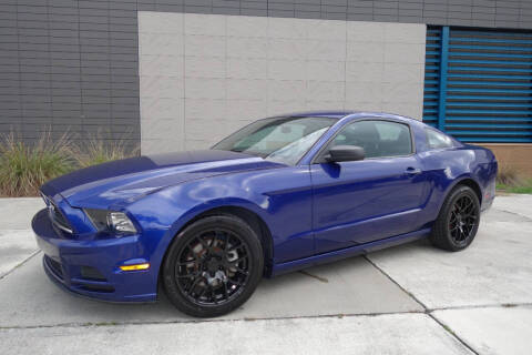 2014 Ford Mustang V6