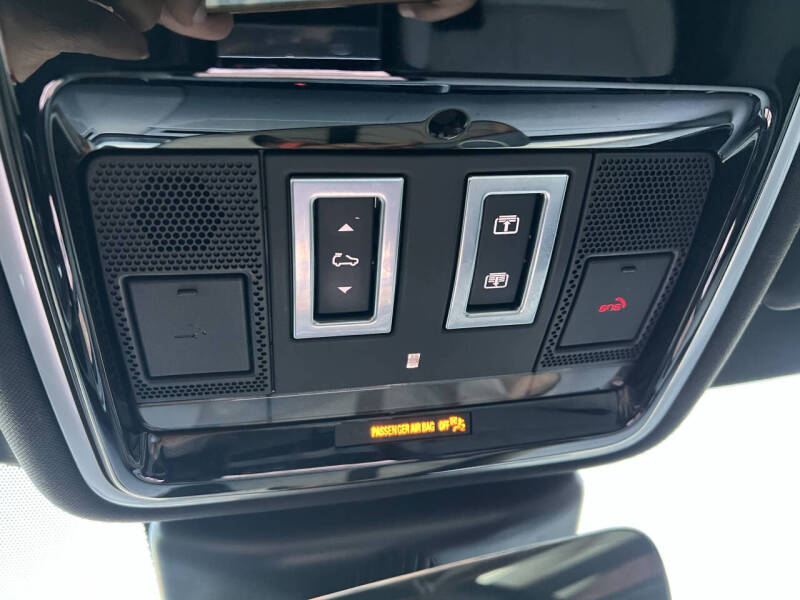 2018 Land Rover Range Rover Velar P380 R-Dynamic SE