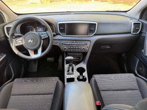 2022 Kia Sportage LX