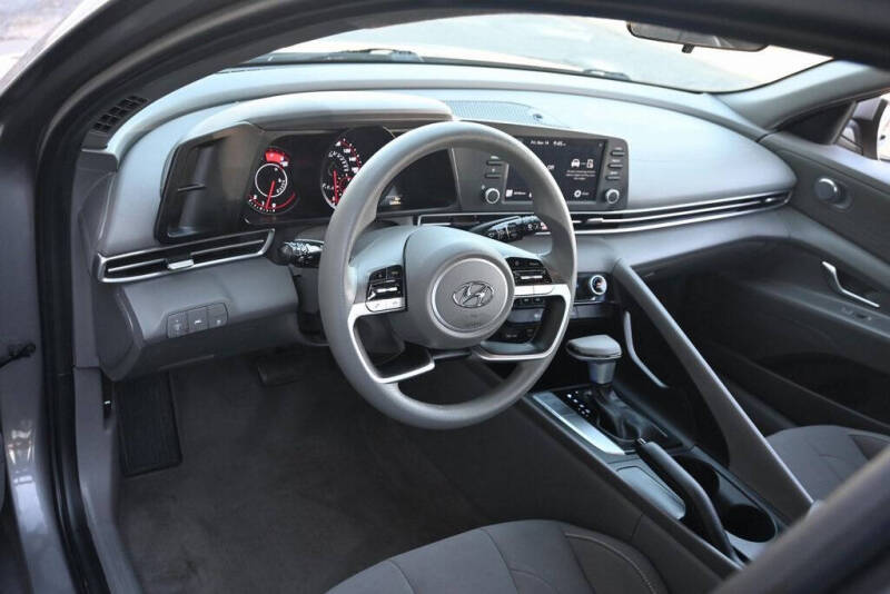 2021 Hyundai Elantra