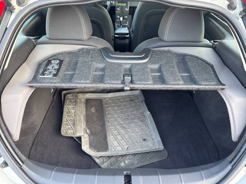 2011 Volvo C30 T5 R-Design