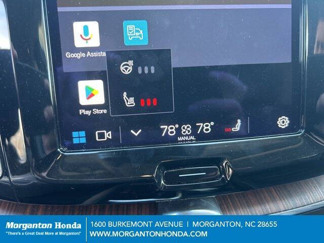 2023 Volvo XC60 B5 Plus Bright Theme