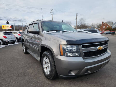 2012 Chevrolet Avalanche LS