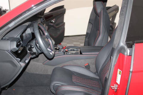 2025 Lamborghini Urus SE