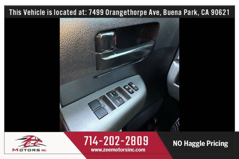 2016 Toyota Sequoia SR5