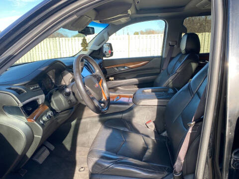 2017 Cadillac Escalade Luxury