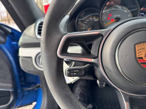 2016 Porsche Cayman GT4