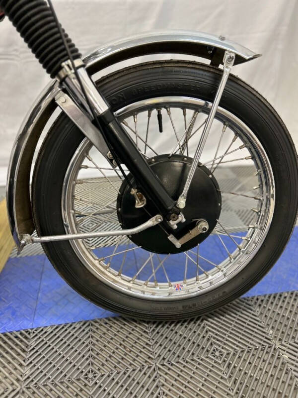 1965 BSA Lightning 650