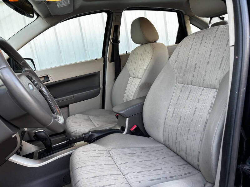 2010 Ford Focus SE