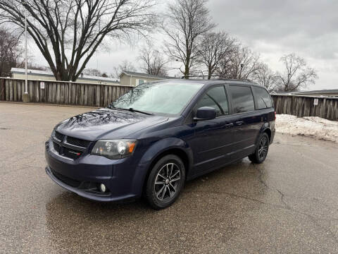 2016 Dodge Grand Caravan for sale at Liberty Auto Sales in Grand Rapids MI