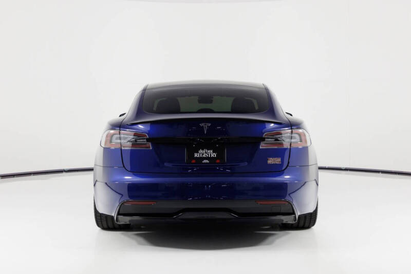 2022 Tesla Model S Plaid