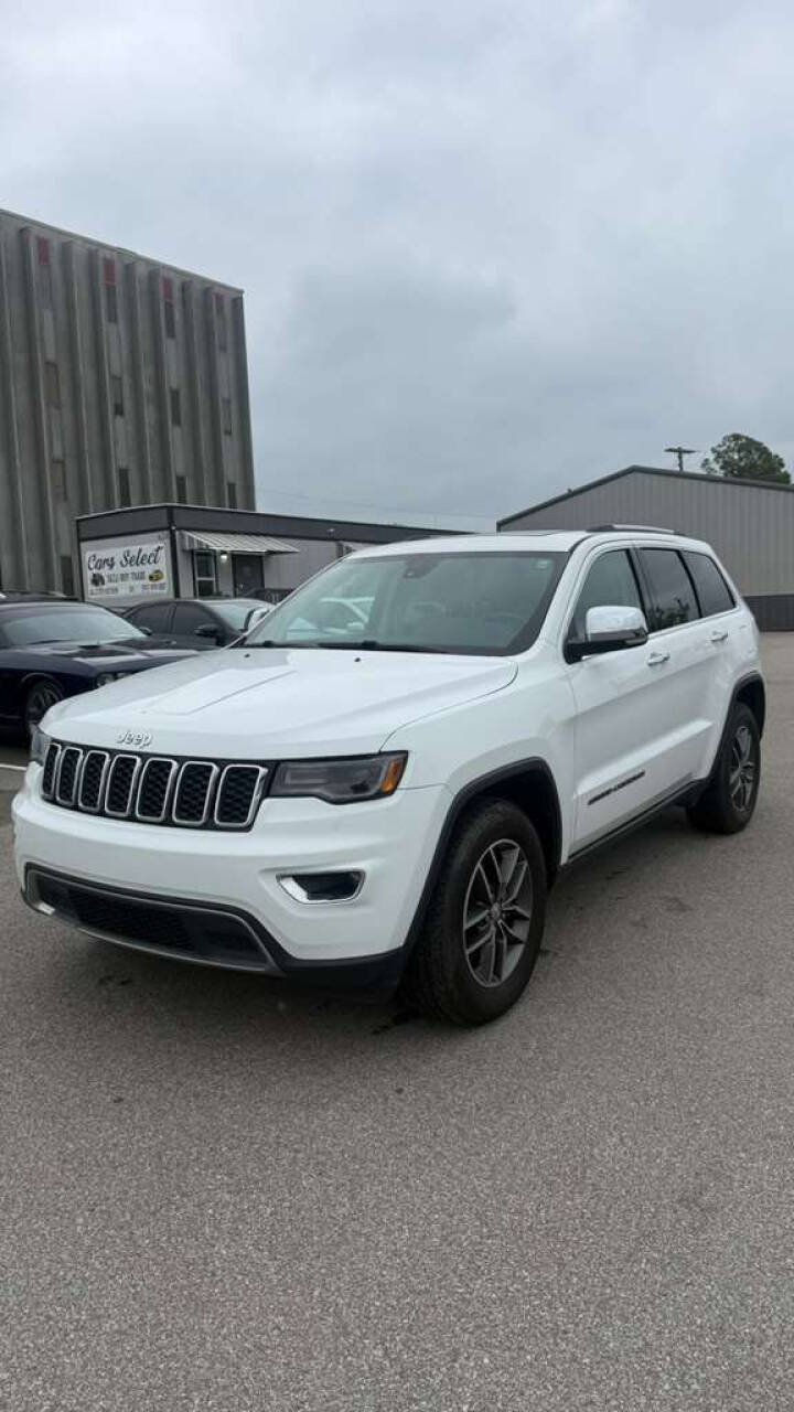 White 2017 Jeep Grand Cherokee Limited 4x2 Limited 4dr SUV 1